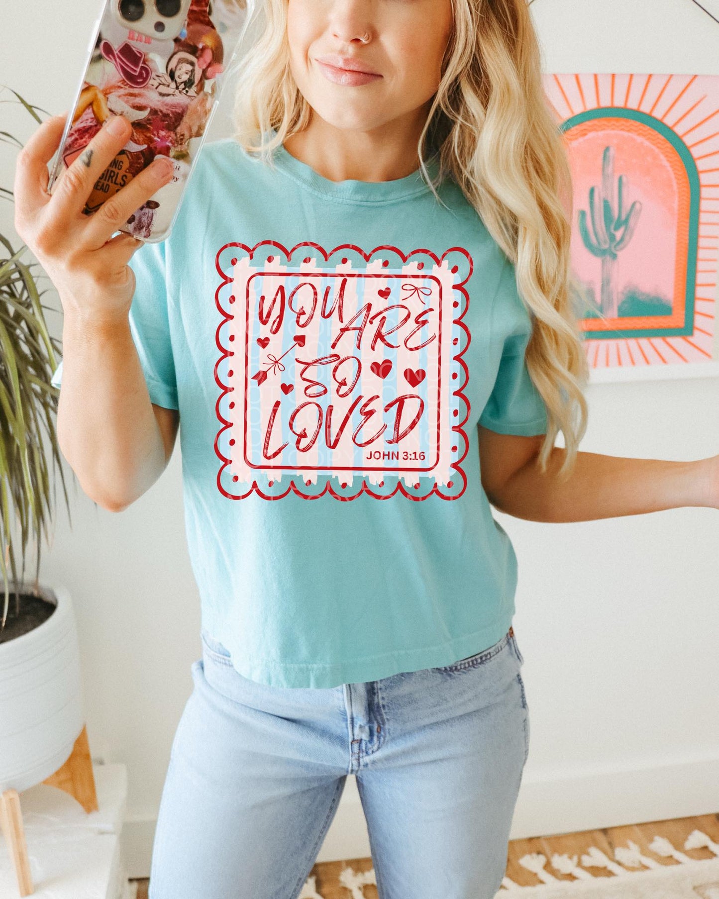 You are loved - Crop Top